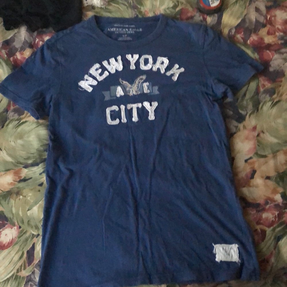 American eagle outfitters size small mens shirt